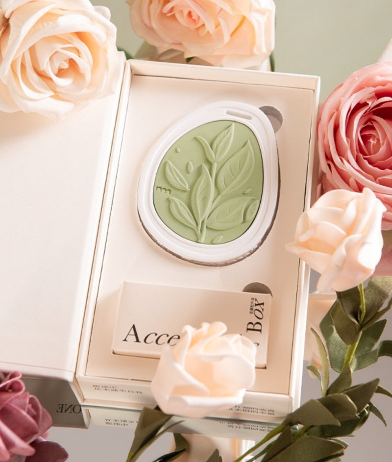 Embossed Floral Plaster Fragrance Hanging Tablet | Diatomite Car & Wardrobe Scent Hanger, Luxury Gift Add-on